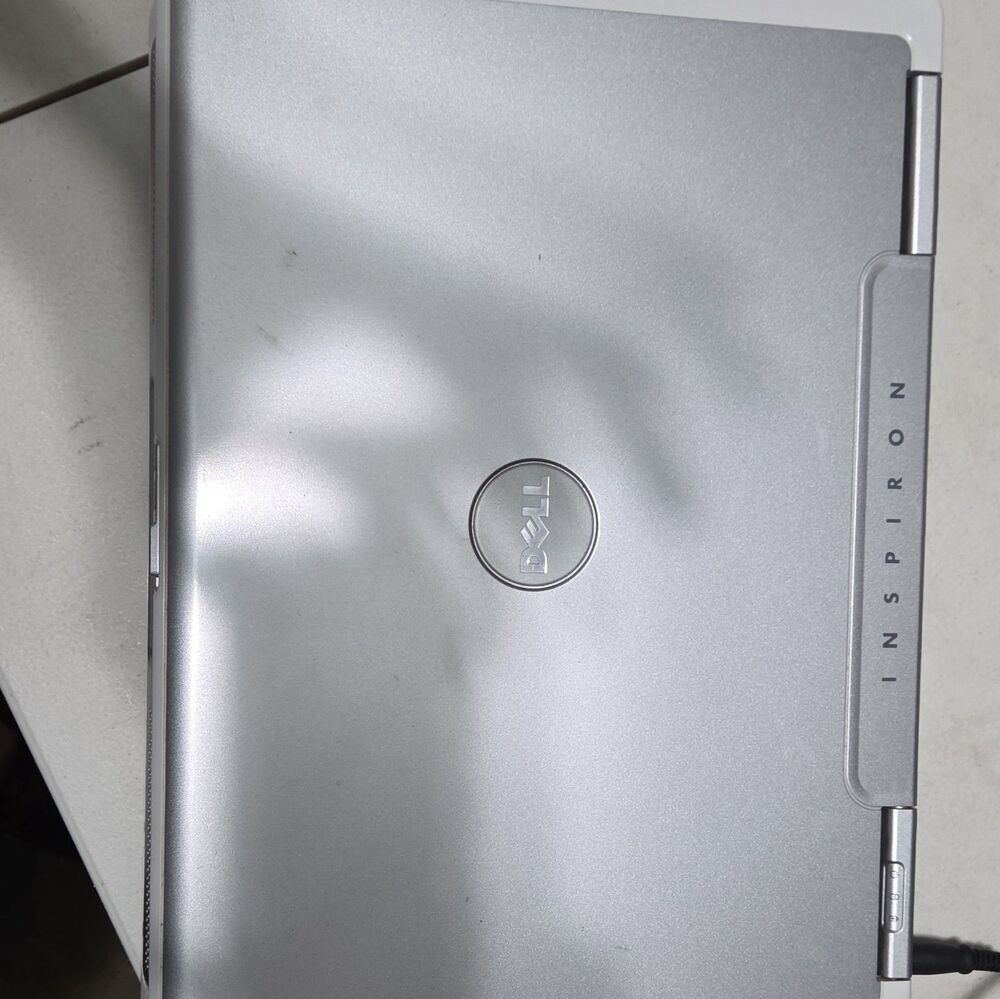 Dell Inspiron E1505 15.4" Laptop Intel Core Duo FOR PARTS REPAIR Shuts Off